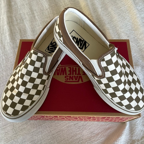 Vans Checkerboard Slip-On Sneakers - Picture 2 of 6